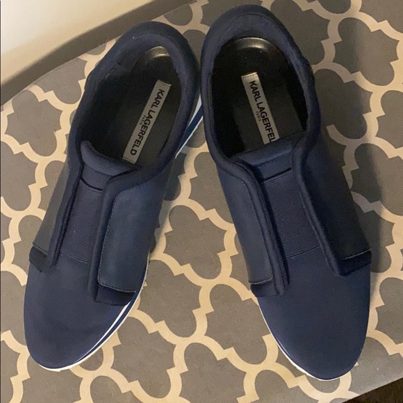 Worn once Jeri Slip on by Karl Lagerfeld - Picture 5 of 6